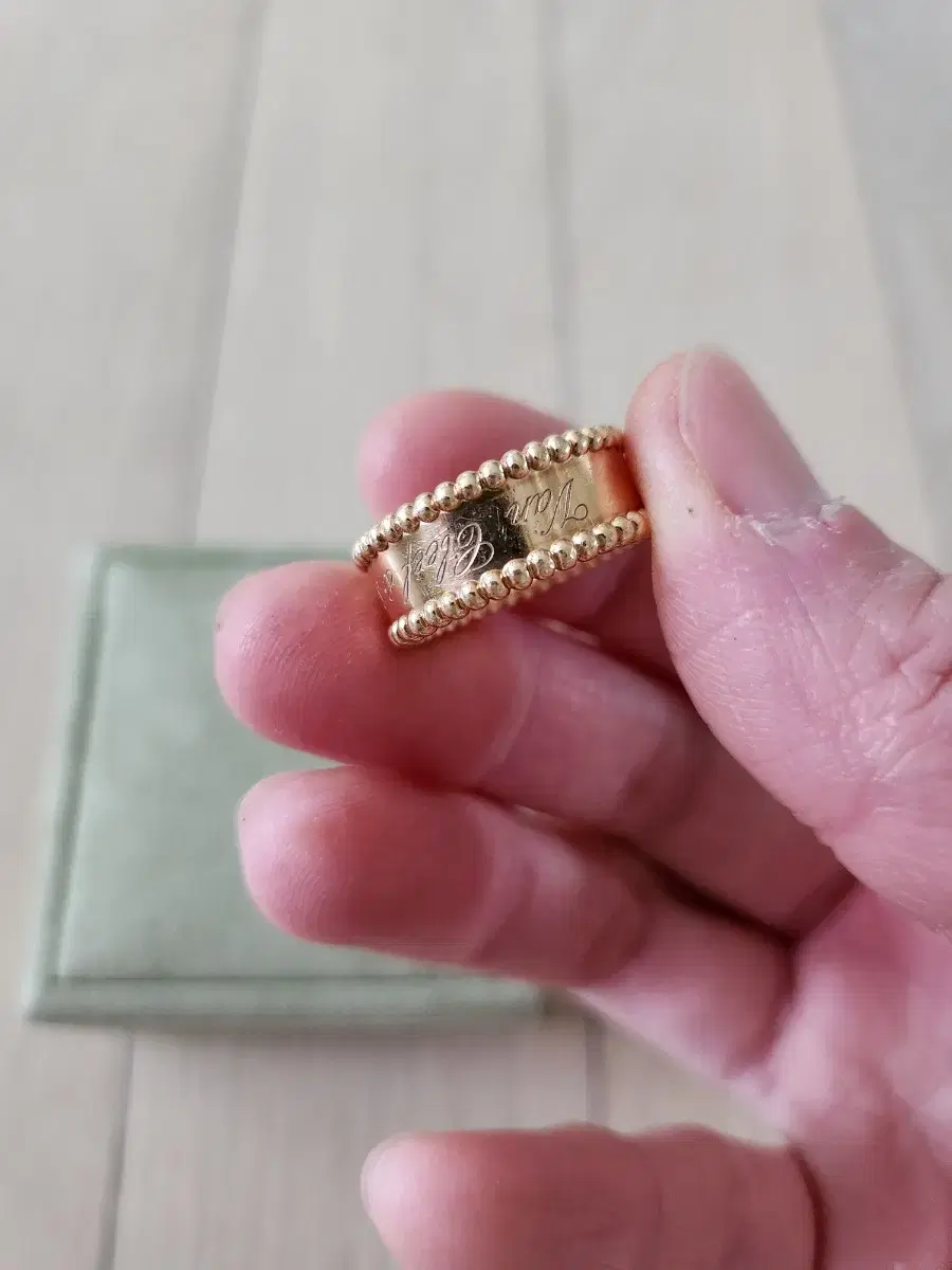 thumbnail-7